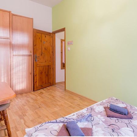 Room Near The Center Gdańsk Buitenkant foto