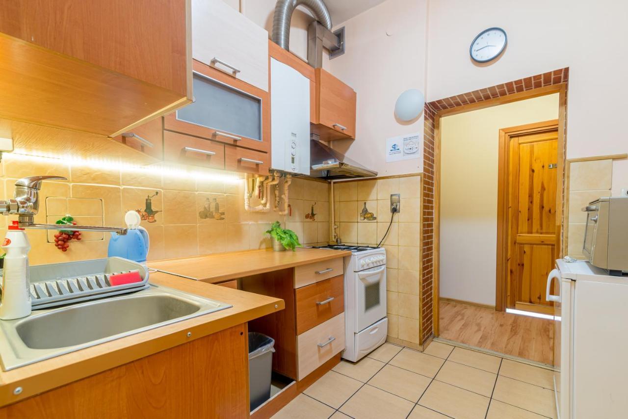 Room Near The Center Gdańsk Buitenkant foto