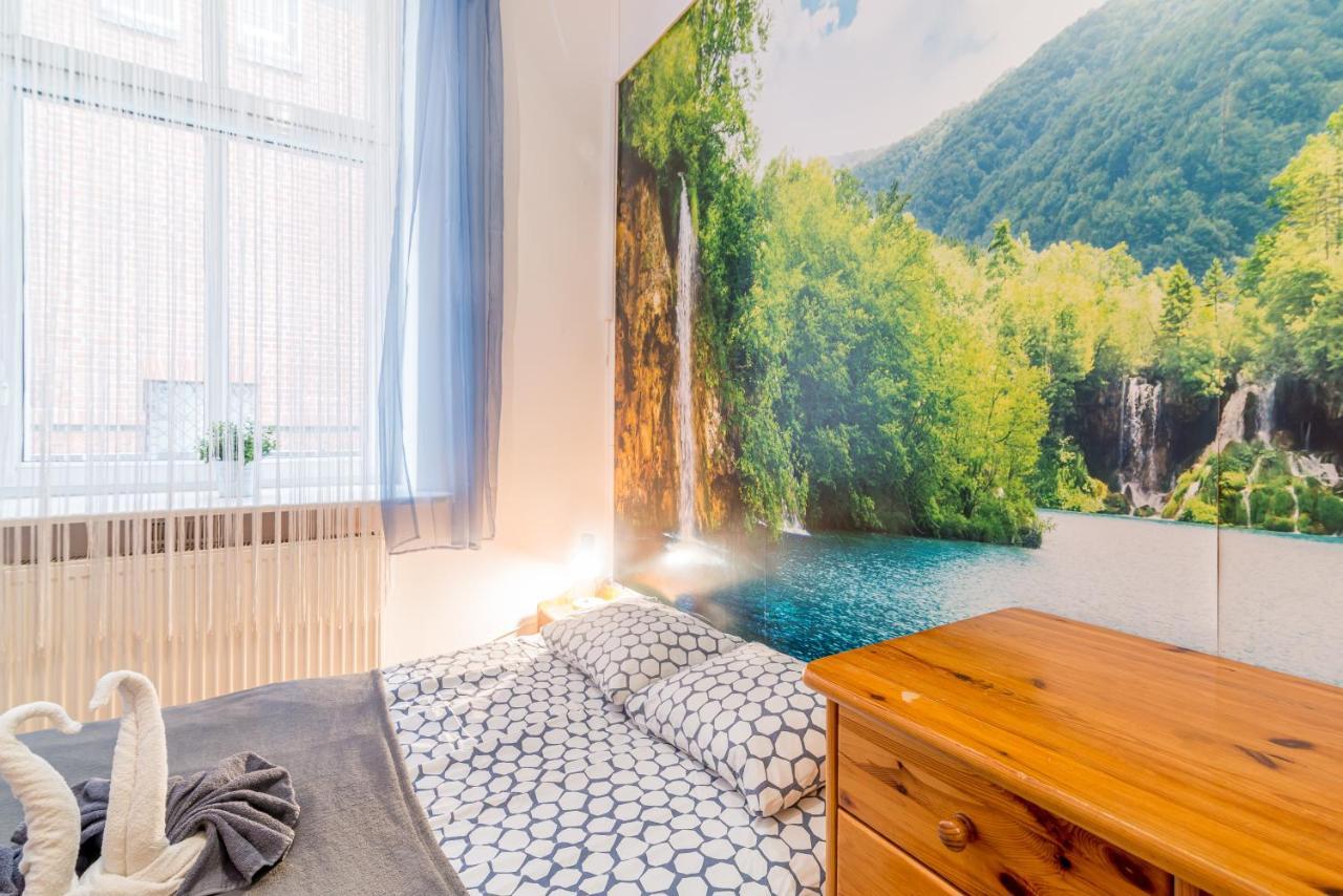 Room Near The Center Gdańsk Buitenkant foto